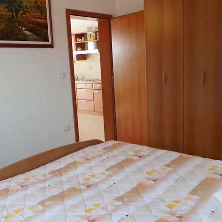 In Pula/istrien 17419 Apartament *