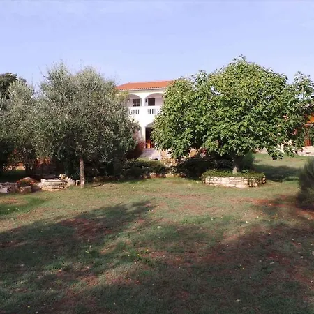 Apartamento In Pula/istrien 17419 *